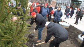 news_02may_10-3_custom