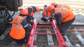 news_03may_10-3_custom