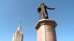 C492B13D-1E9A-4D79-AF50-99B76BF867C2