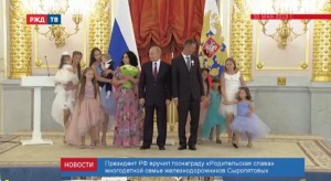 9B910428-B79F-425F-BDE6-CDFBE8E0DE9F