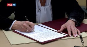 E0163A91-1B6C-4824-BF5C-51174633B06D