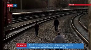 8DAB8087-D73E-4516-B7AD-0B4726FAE931