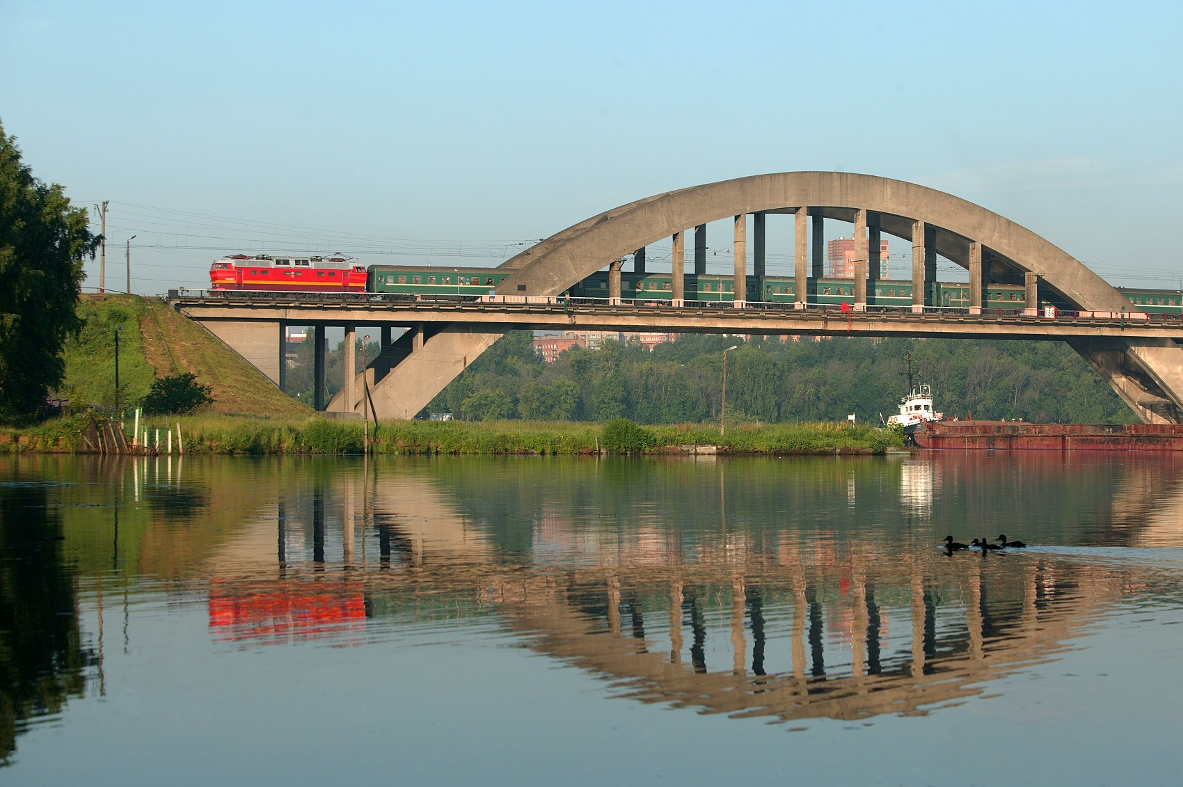 Железнодорожный мост через Москва-реку