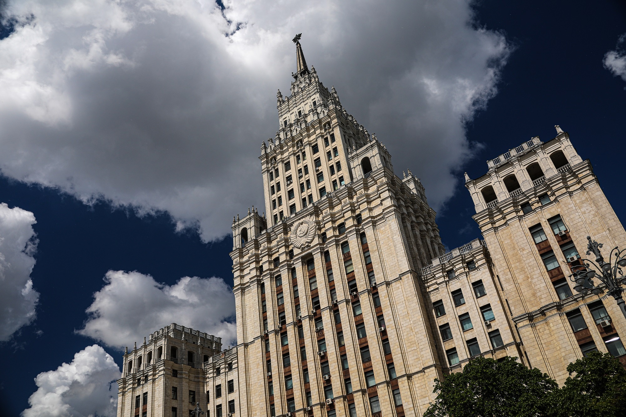 Arhitektura_27_Vysotka_na_Krasnih_Vorotah_01