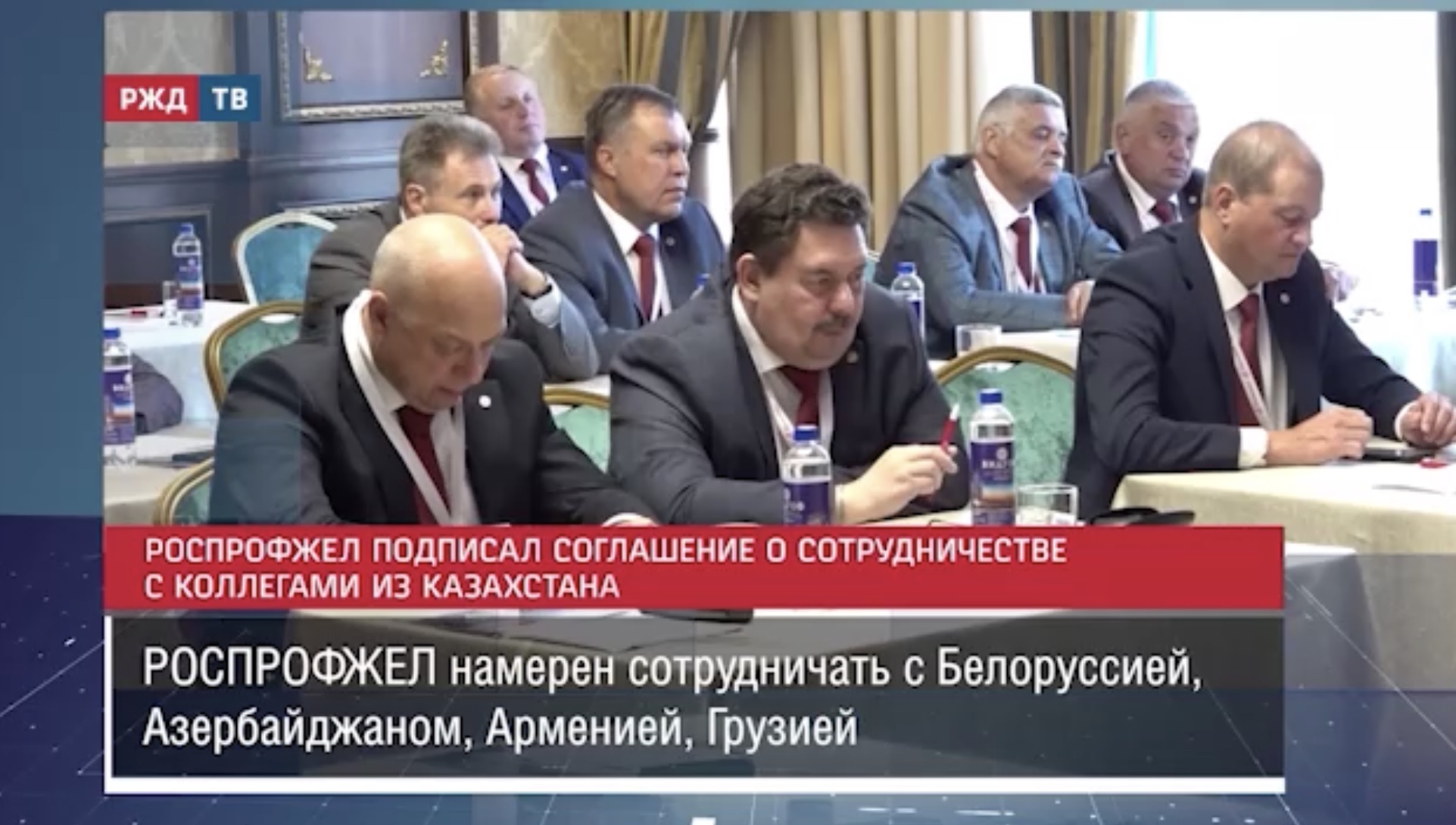 423A57F9-FDC2-4BA0-AC8B-597832C16DAE