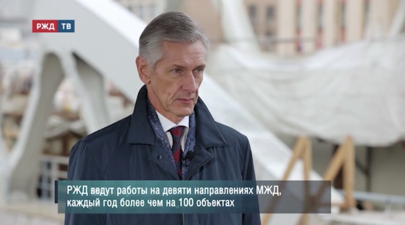 F07303F4-8960-4E81-89FC-65B81DCE3EBD