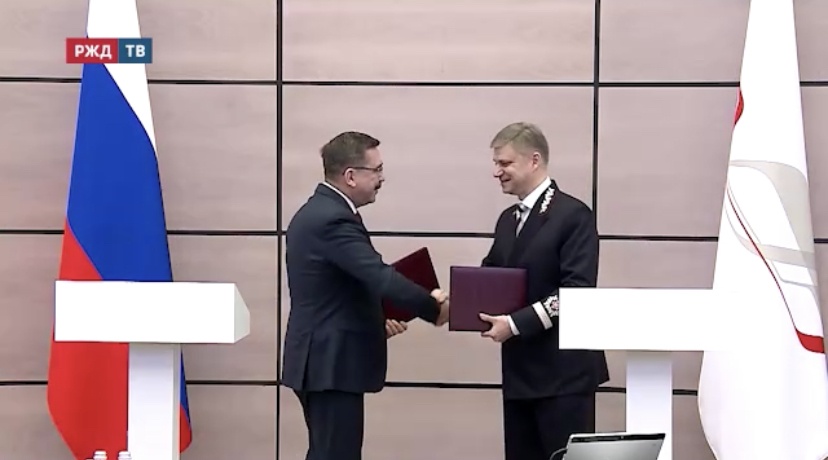 7EF0878E-572A-45CB-A7B4-5ECCC3DFB9F8