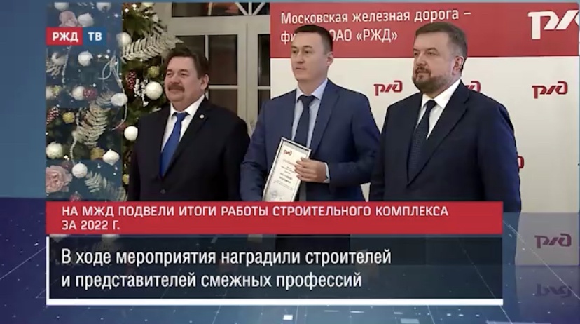 DBD0E299-F3F5-4FB3-B804-4F53B5D3AE59