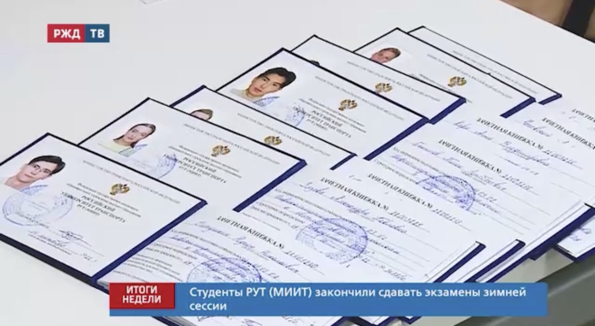 CDD52212-5F3A-44FF-9655-8BF80AF9FEF1