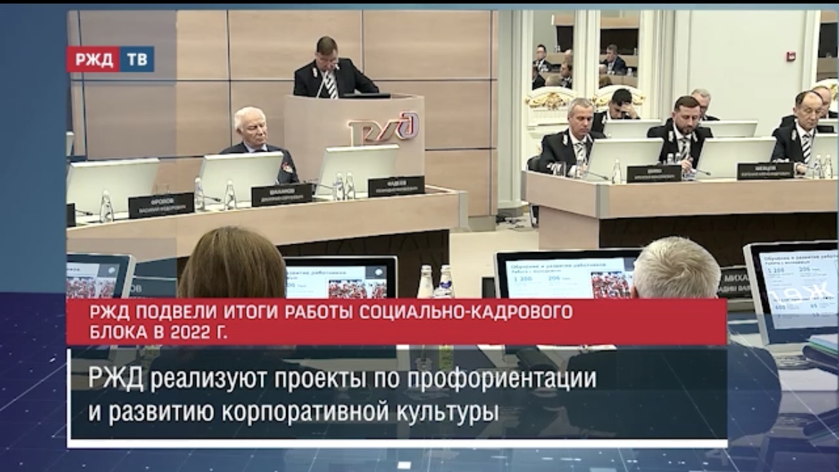 D9B79BC9-0FD0-45F4-9EAE-7F90783ED321