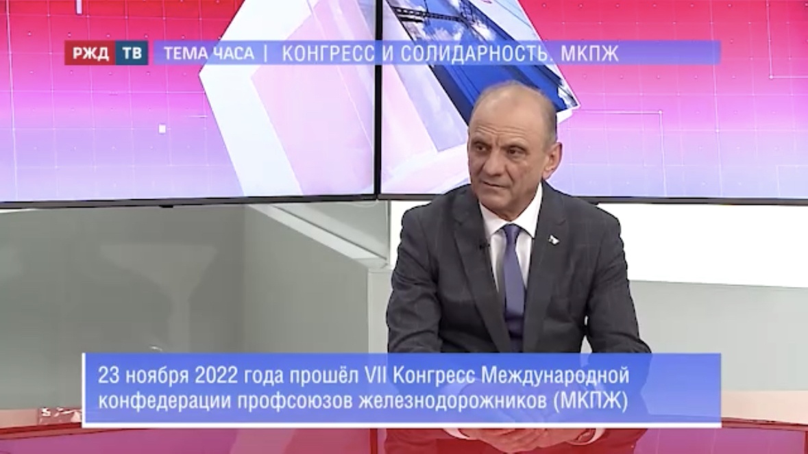 E3FEE64A-9C2B-423B-B5FF-1DCA4CF8FCD0