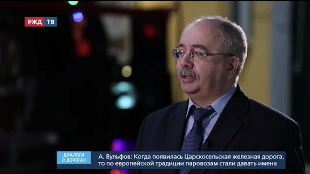 FEFF0FF1-DF13-46B8-AAF8-CBA76A768BAB